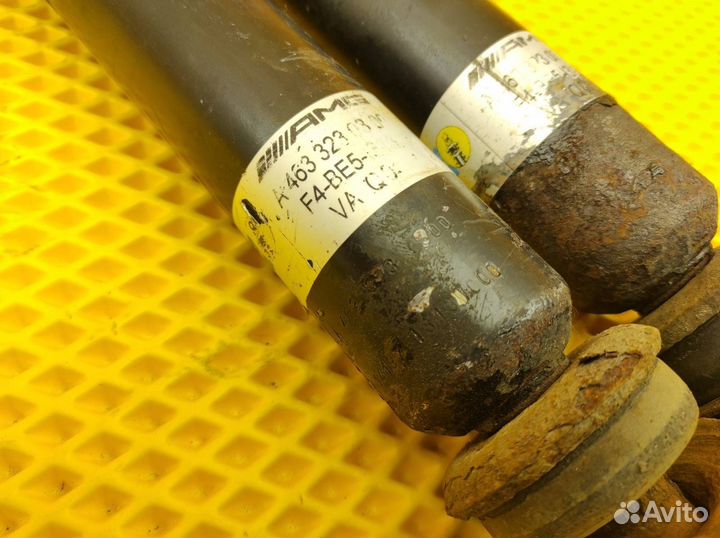 Амортизаторы комплект передние Mercedes-Benz W463