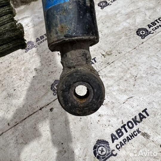 Амортизатор задний Mercedes W202