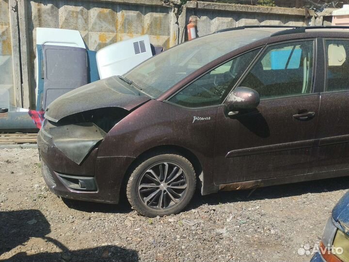 Запчасти на citroen c4 grand picasso 2007 птф нет