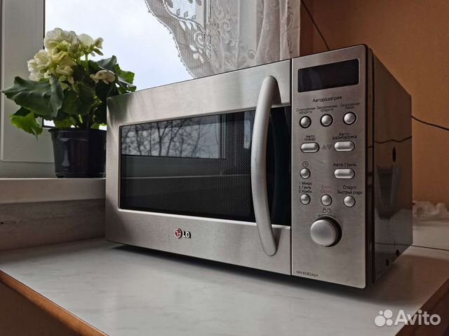 Стильная Микроволновая печь LG с грилем купить в Санкт-Петербурге ...