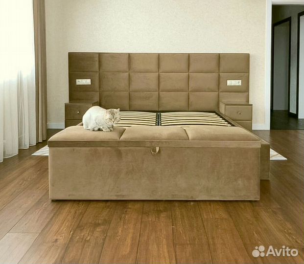 Кровать двуспальная