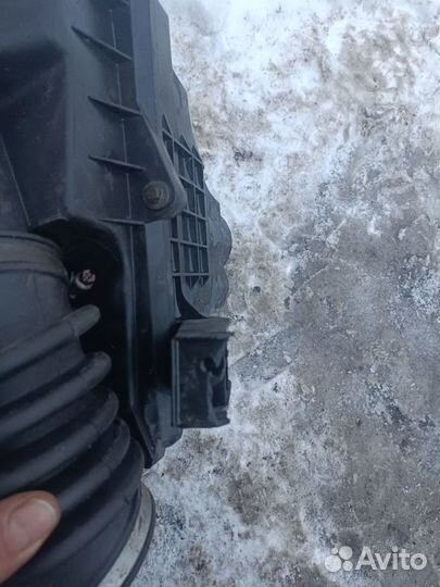 Корпус Воздушного фильтра Ford Focus 2