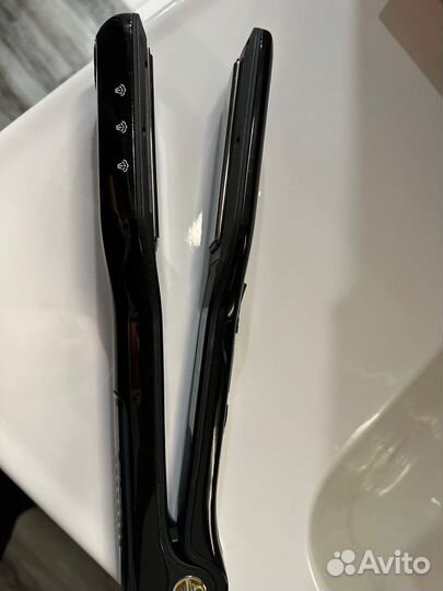 Паровой утюжок для волос