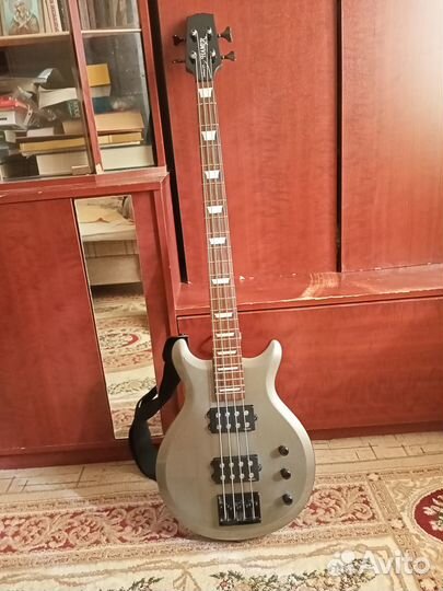 Басс гитара 4 струны