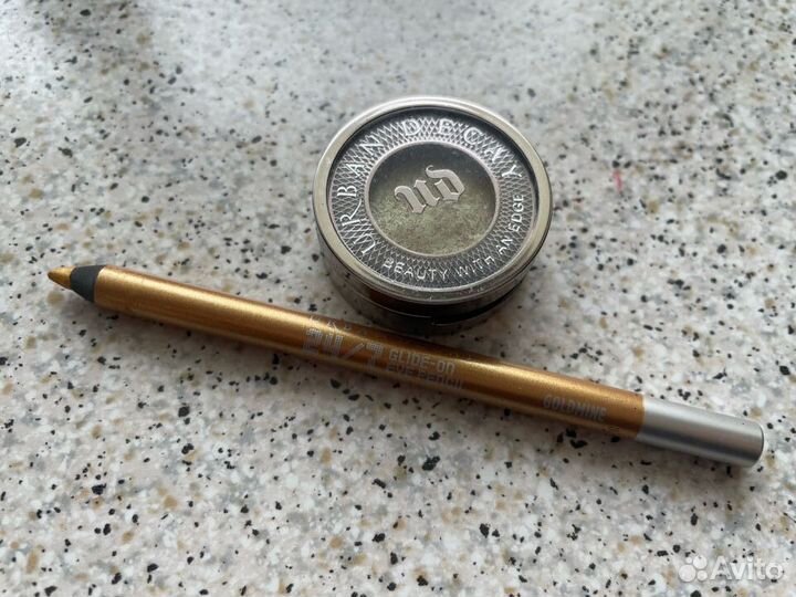 Декоративная косметика пакетом