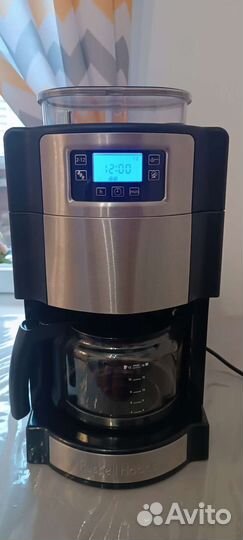Кофемашина зерновая Russell hobbs 20060-56