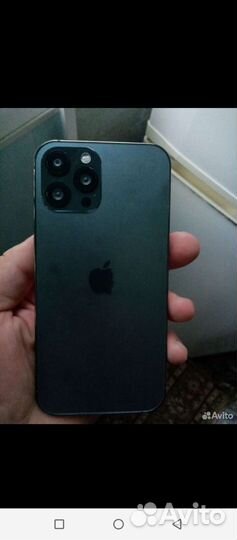 Телефон iPhone