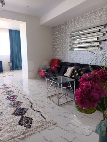 3-к. квартира, 115 м², 3/4 эт.