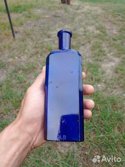 Старинные бутылки