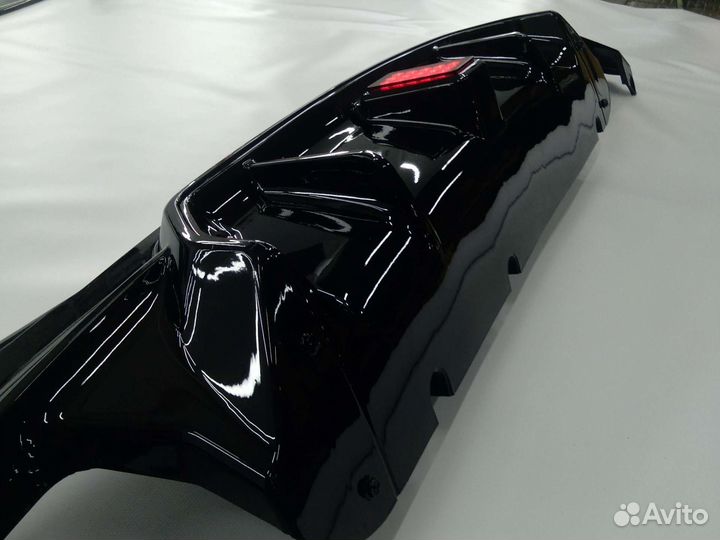 Диффузор m5 bmw g30 performance с стоп сигналом