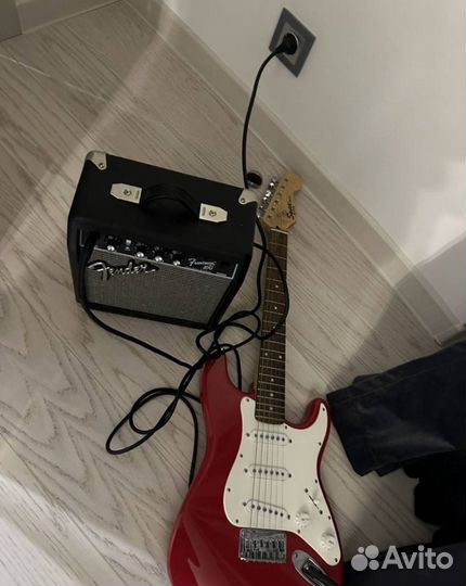 Электрогитара fender squier