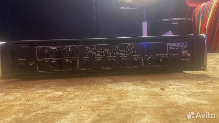 Усилитель бас гитарный, ламповый Randall rb 300