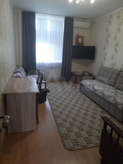 2-к. квартира, 60 м², 3/3 эт.