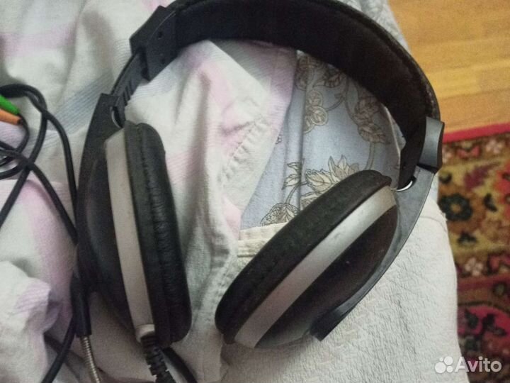 Наушники