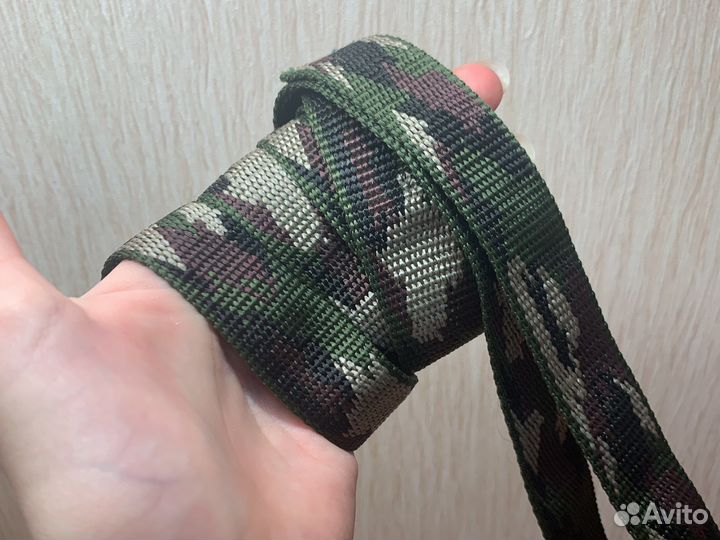 Ошейник и поводок для собак