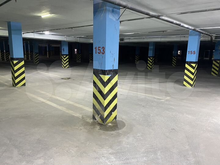 Машиноместо, 18 м²