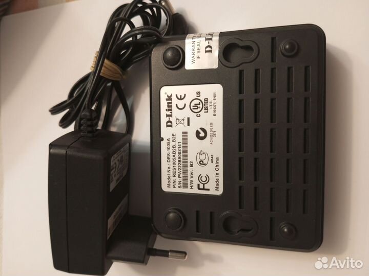 Коммутатор d link Des- 1005a
