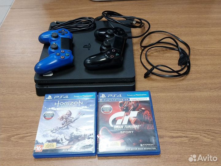 Sony PS4/1TB/2 джоя,2игры/магазин Арбат