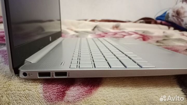 Ноутбук hp ryzen 7 4700u