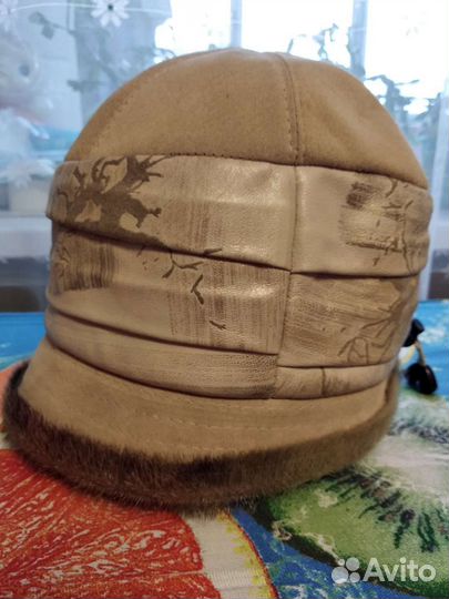 Шапка женская (56 см)