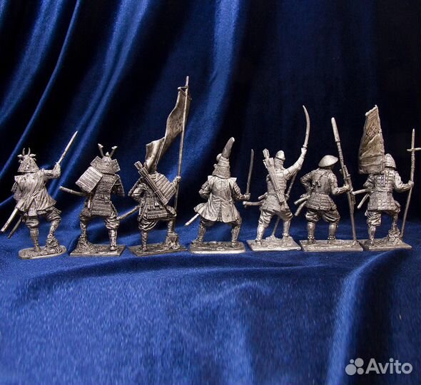 Оловянные солдатики 