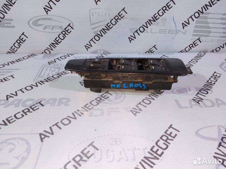 Блок управления стеклоподъемниками Geely MK Cross