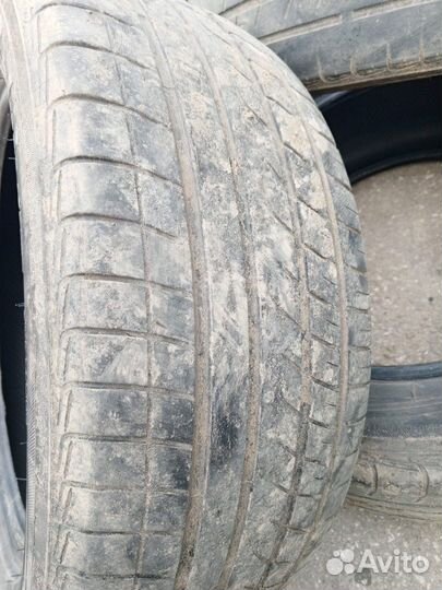 Yokohama 104ZR 215/55 R17