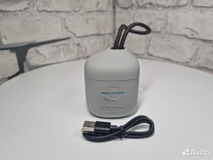 Зарядное устройство Telesin