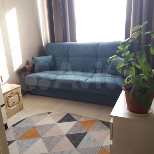 2-к. квартира, 35 м², 3/3 эт.