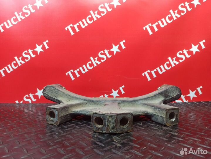 Кронштейн тяги реактивной камаз 5490