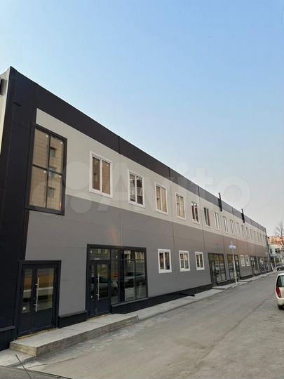 Свободного назначения, 104м² и 141м²