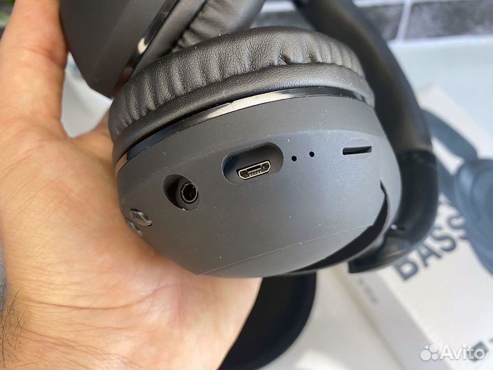 Беспроводные наушники Sony WH-XB910N (extra bass)