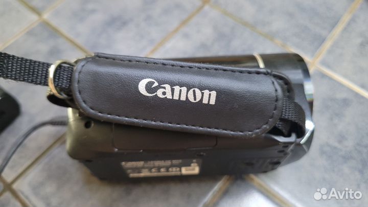 Видеокамера Canon HFM52 питание от USB