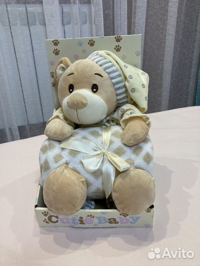 Мягкая игрушка с пледом