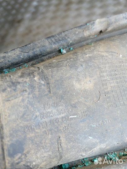 Решетка птф передняя левая Hyundai Elantra HD G4FC