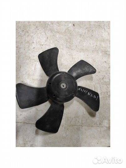 Крыльчатка вентилятора Mitsubishi Outlander