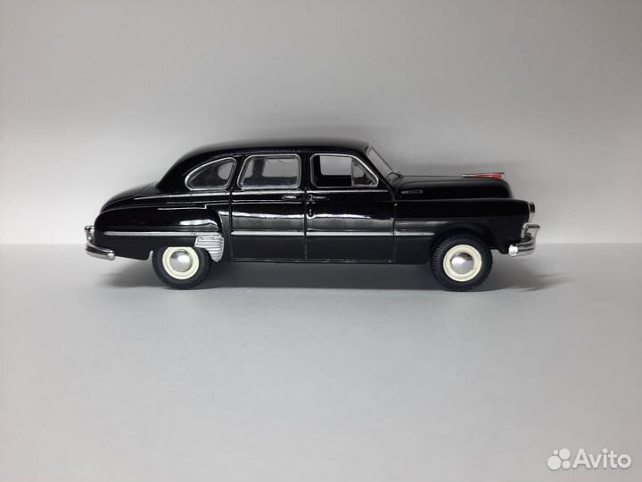 Модель зим 12, газ-12 Коллекционная машинка