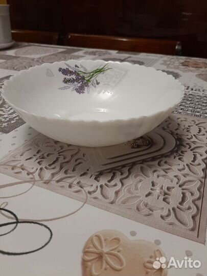 Глубокие суповые тарелки