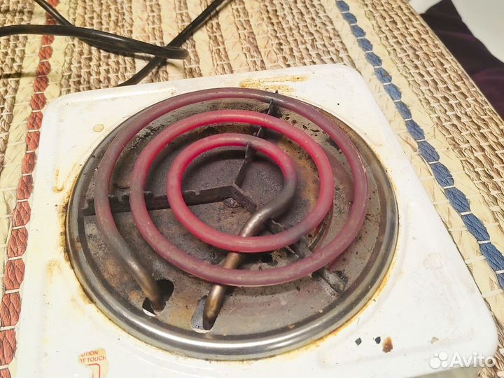 Плитка электрическая настольная 1000 Вт