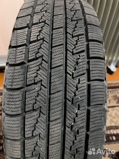 Roadstone Winguard Ice 185/65 R15