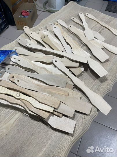 Лопатка для сковородки кухонная