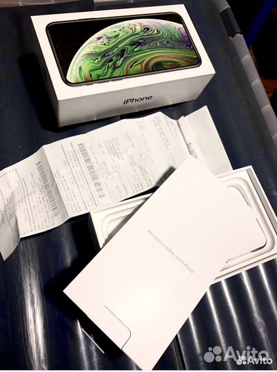 Телефон iPhone xs 64 gb