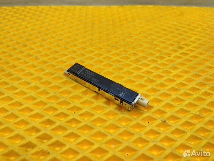 Усилитель антенны Audi Q3 8U 2.0 CPS 2012