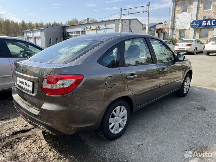 LADA Granta 1.6 МТ, 2021, 17 500 км