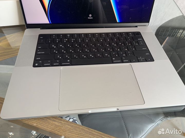 Apple MacBook Pro 16
