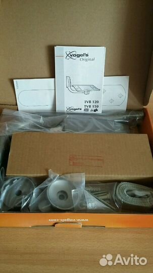 Настенная подставка для телевизора