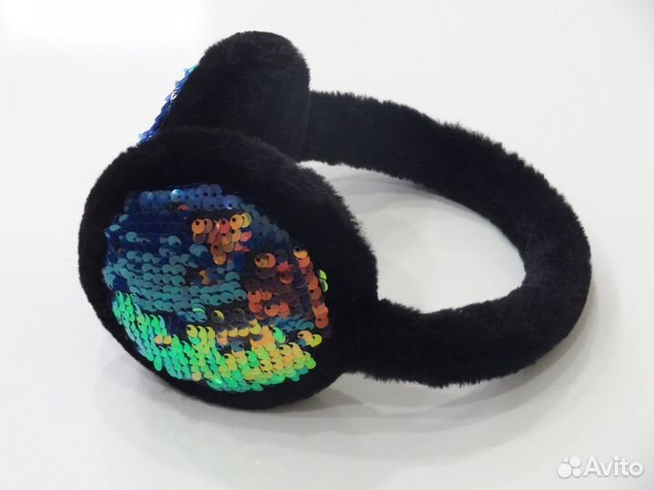 Меховые наушники с пайетками