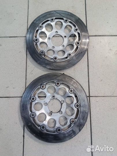 Передние тормозные диски Suzuki GSX-R 1100P 1992