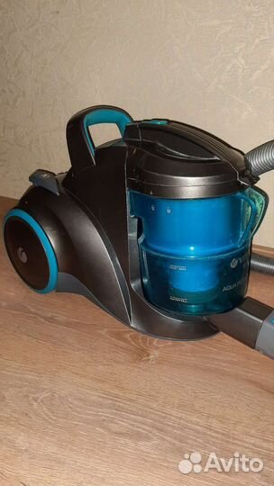 Пылесос с аквафильтром vitek VT-1835 B