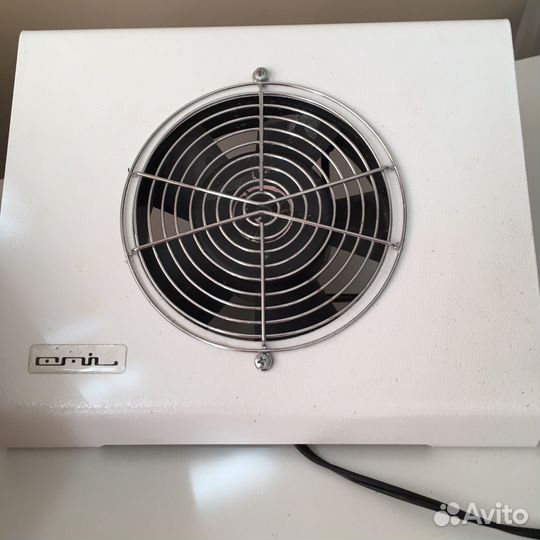 Пылесос для маникюра и фартук в подарок